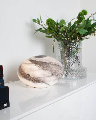 Mira Table lamp black/white