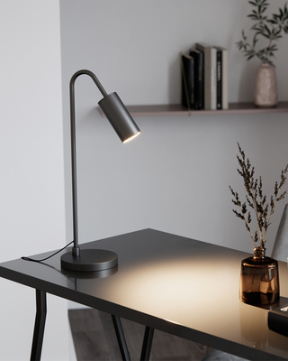 Curve bordslampa matt svart