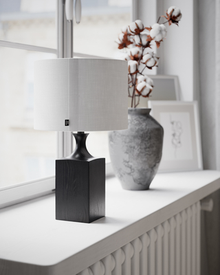 Woody bordslampa H41 cm svart/vit