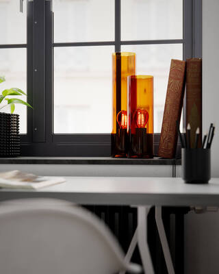 Flake bordlampe H30 cm konjakk