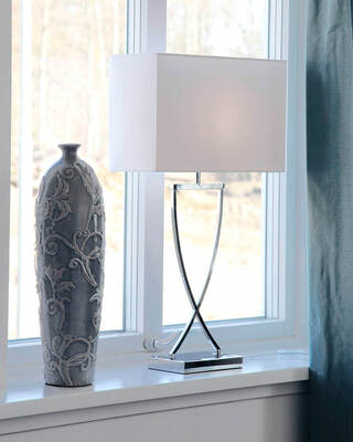 Omega bordslampa H69 cm krom/vit